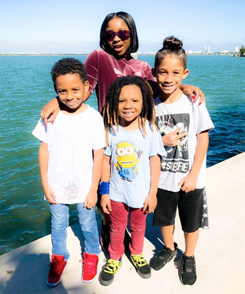 Lil Wayne Spends New Years With His Kids Reginae, Dwayne III, Neal & Cameron Carter