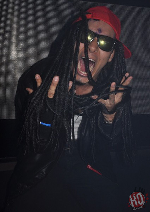 Fans Dressed Up As Lil Wayne For Halloween Fans Dressed Up As Lil Wayne For Halloween