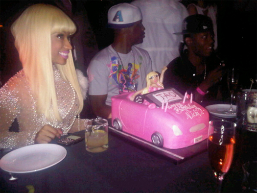 Nicki Minaj Celebrates Her Birthday In Vegas With Lil Wayne & More